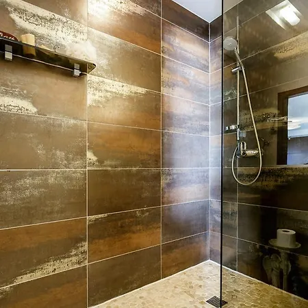 شقة Amber View 14th Floor كلابيدا